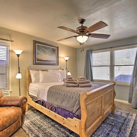 Central Phoenix Cottage With Private Yard! Extérieur photo