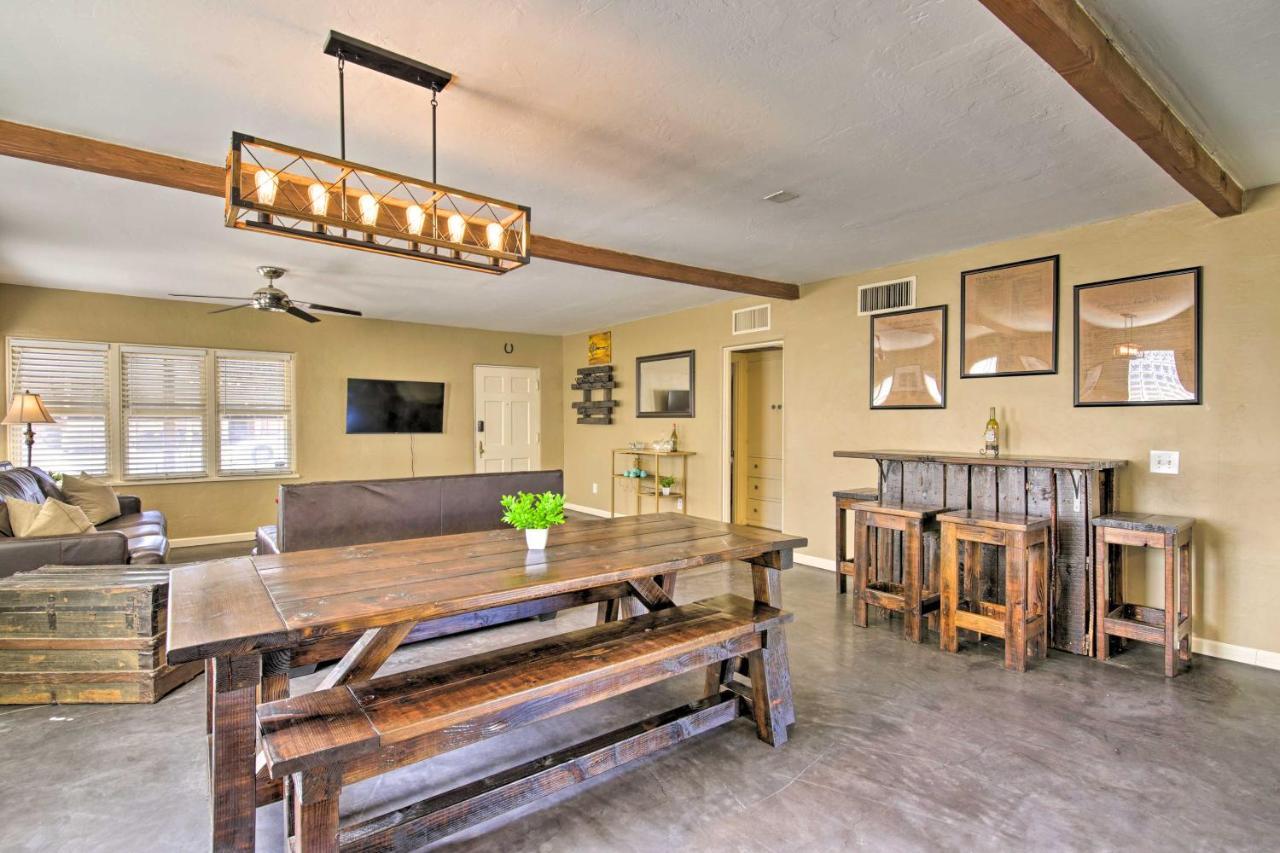 Central Phoenix Cottage With Private Yard! Extérieur photo
